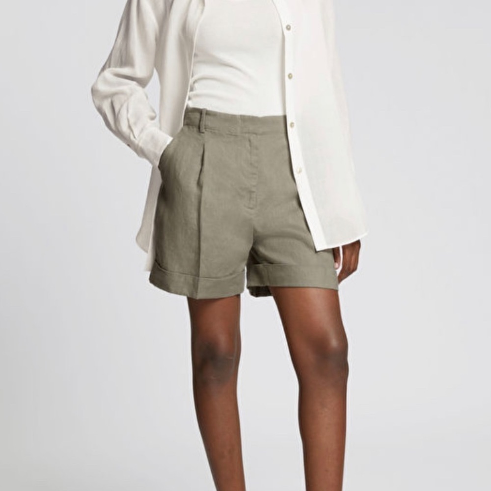 & Other Stories Tailored Wide-Leg Linen Shorts in Size 2 - Picture 4 of 13